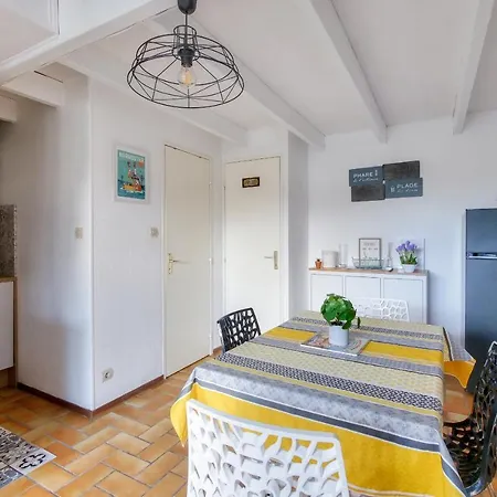 280m De La - Piscine - Sejour A 4 Semesterbostad Saint-Vincent-sur-Jard