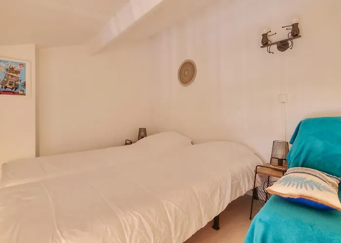 280m De La - Piscine - à 4 Hébergement de vacances