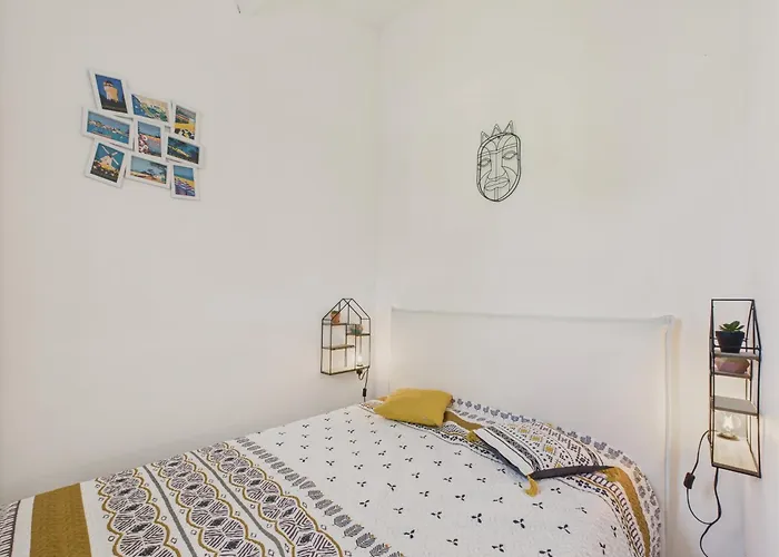 280m De La - Piscine - à 4 Hébergement de vacances *